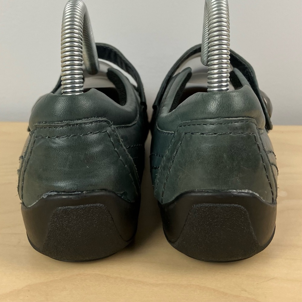 Clarks Artisan Women’s Size 8.5 M Ideo Green Leather Mary Jane Casual Shoes - Picture 7 of 10